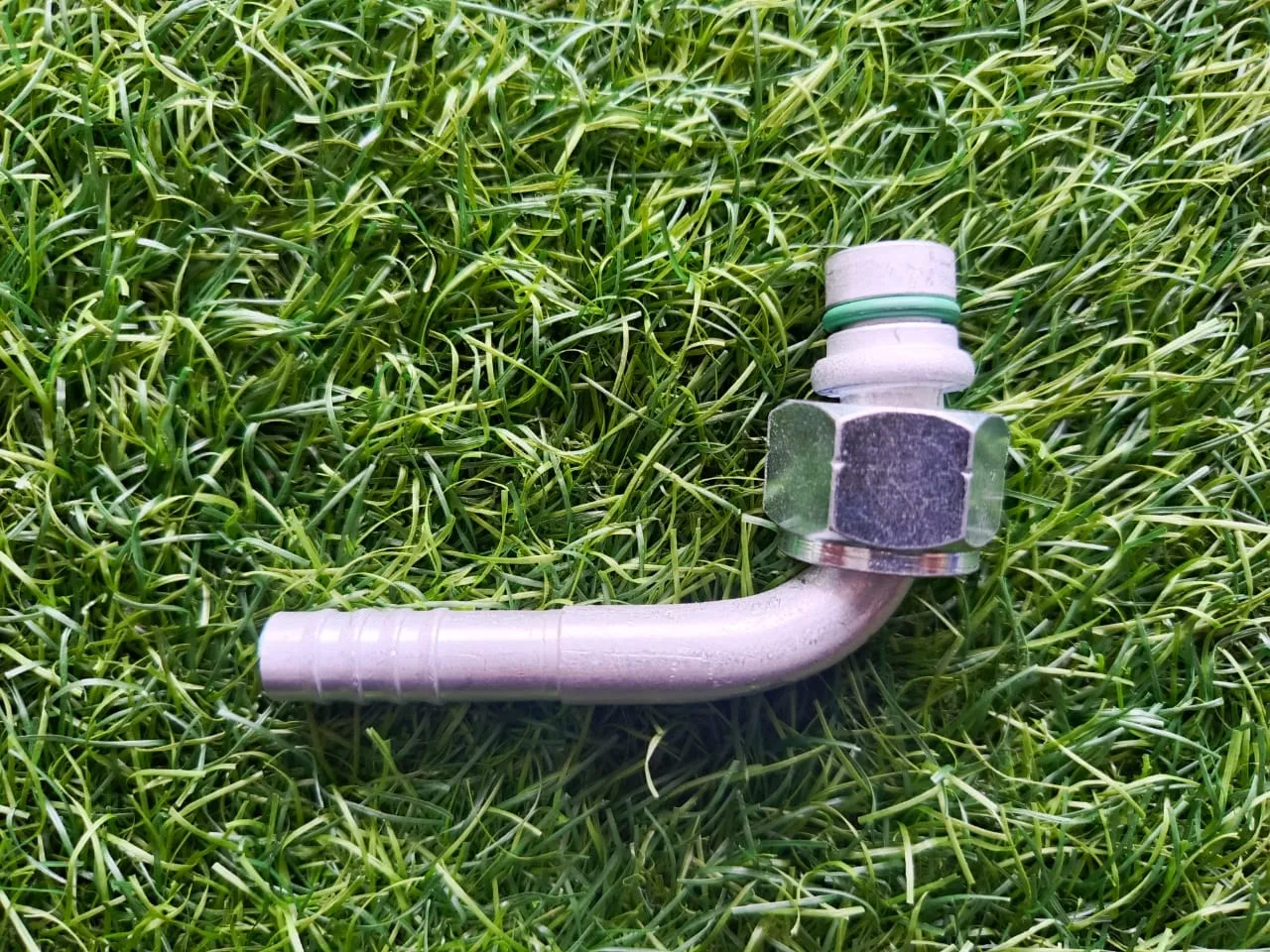 FITTING 13/32 1990 CURVO MM ROSCA DE HIERRO TIPO TOYOTA
