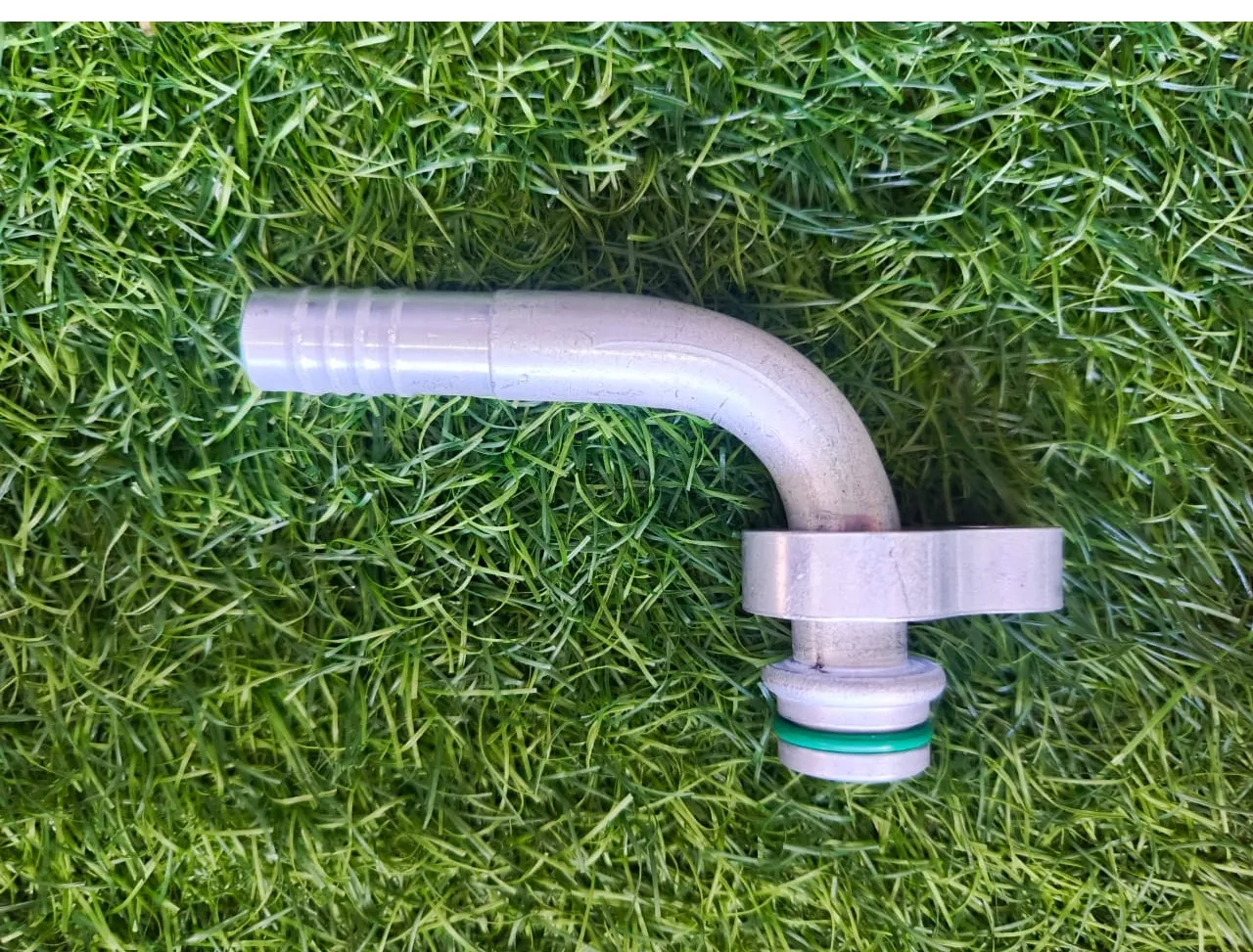 FITTING BLOCK 5/8 CURVO MODELO TOYOTA CON ORING R134A 90*